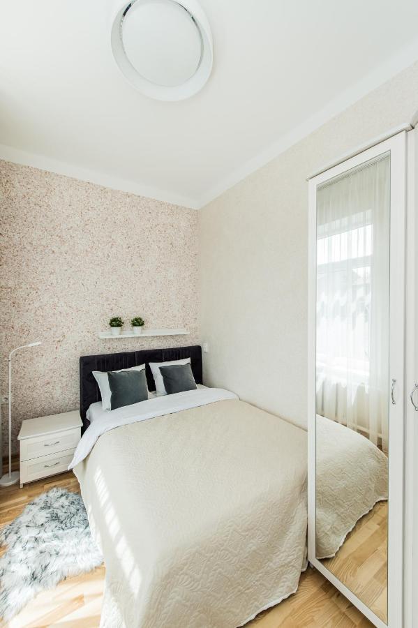 Lovely 1-Bedroom Apartment In Kaunas Old Town Ngoại thất bức ảnh