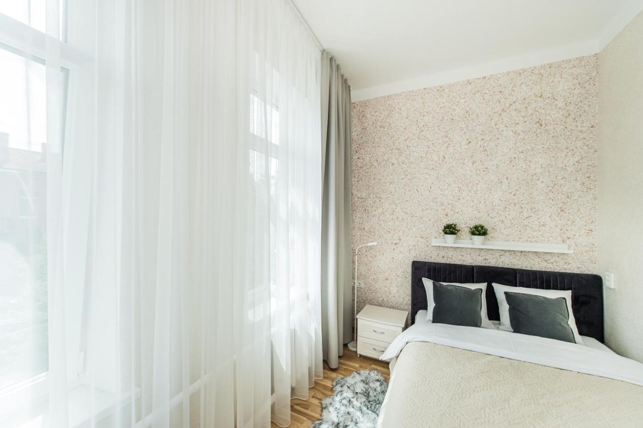 Lovely 1-Bedroom Apartment In Kaunas Old Town Ngoại thất bức ảnh