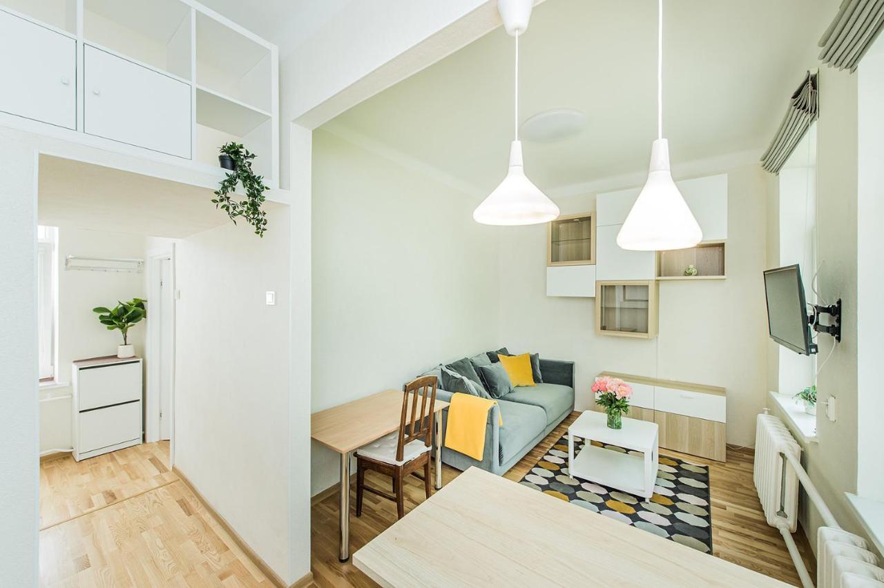 Lovely 1-Bedroom Apartment In Kaunas Old Town Ngoại thất bức ảnh